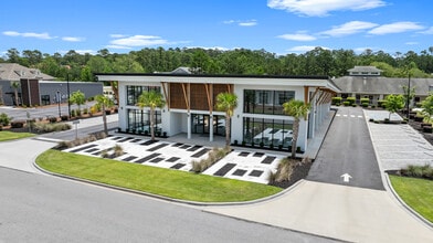 119 Persimmon St, Bluffton, SC for sale Interior Photo- Image 1 of 9