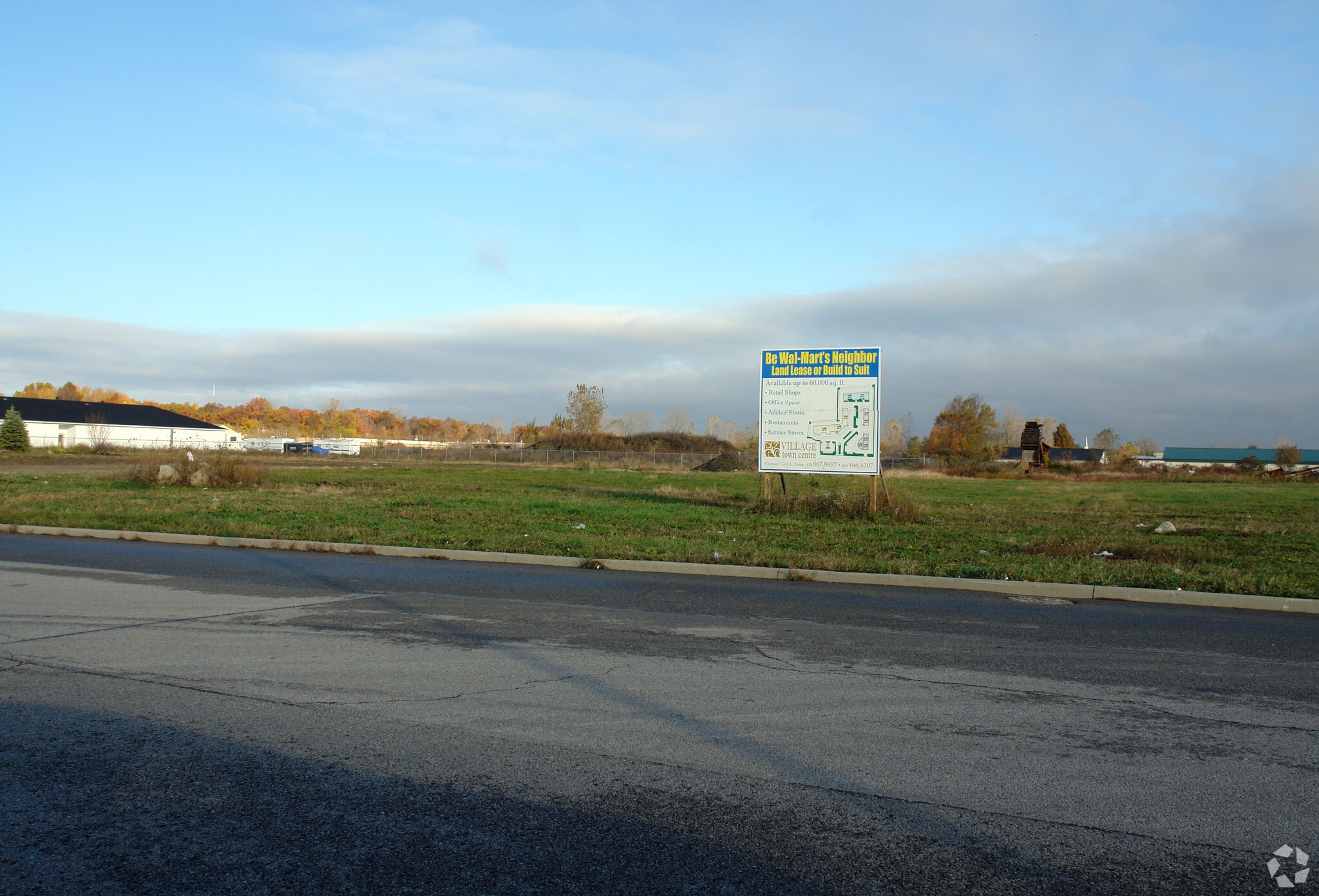 6520 N Mall Dr, Holland, OH à vendre Photo du bâtiment- Image 1 de 2