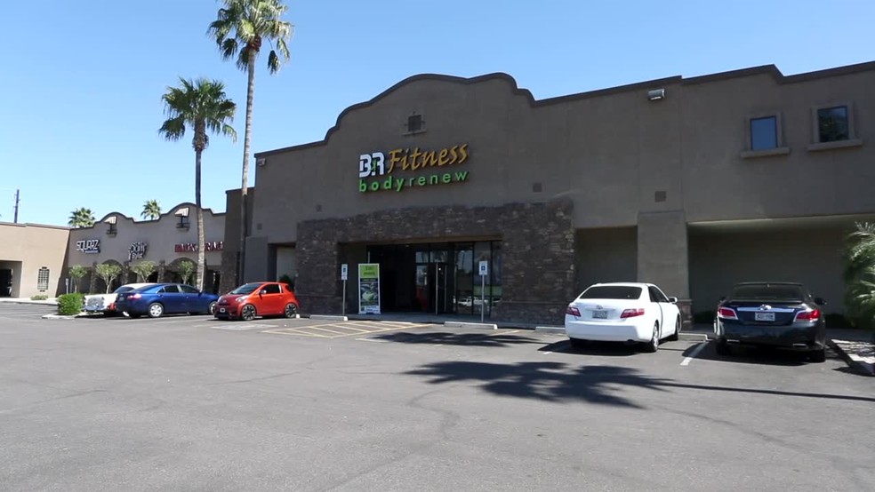 909-975 E Elliot Rd, Tempe, AZ for lease - Commercial Listing Video - Image 2 of 7