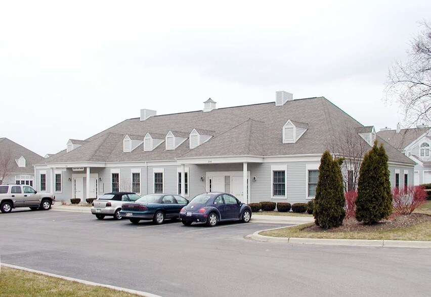 280 N Rand Rd, Lake Zurich, IL à vendre - Photo du bâtiment - Image 2 de 4