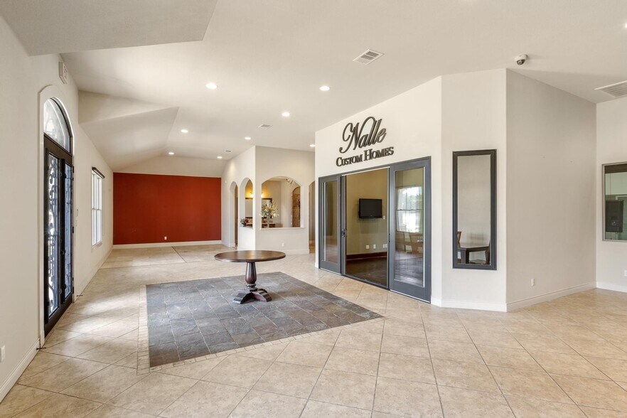 105 Applewood Dr, Cedar Creek, TX à louer - Photo du bâtiment - Image 3 de 41