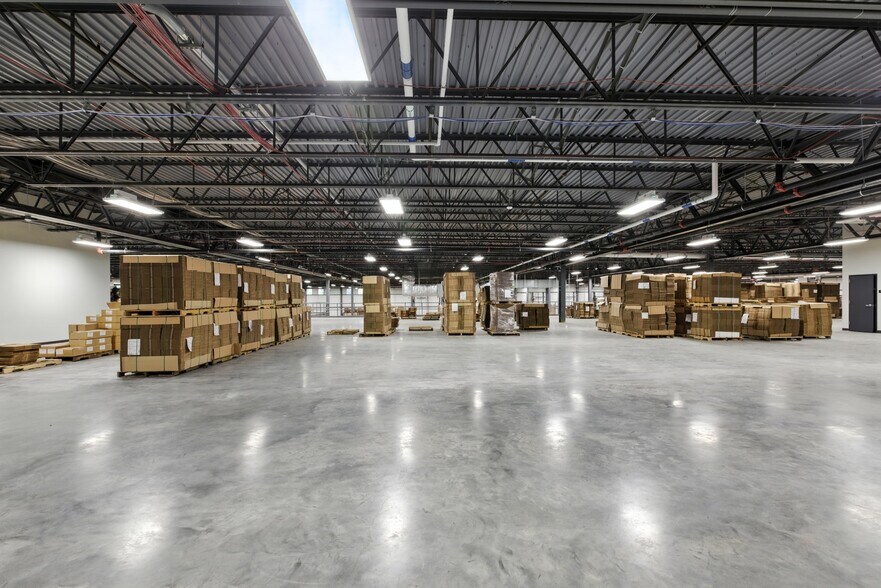 373 Highland Ave, Salem, MA à louer - Photo du bâtiment - Image 3 de 19