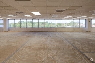 8866 Gulf Fwy, Houston, TX for lease Interior Photo- Image 2 of 4