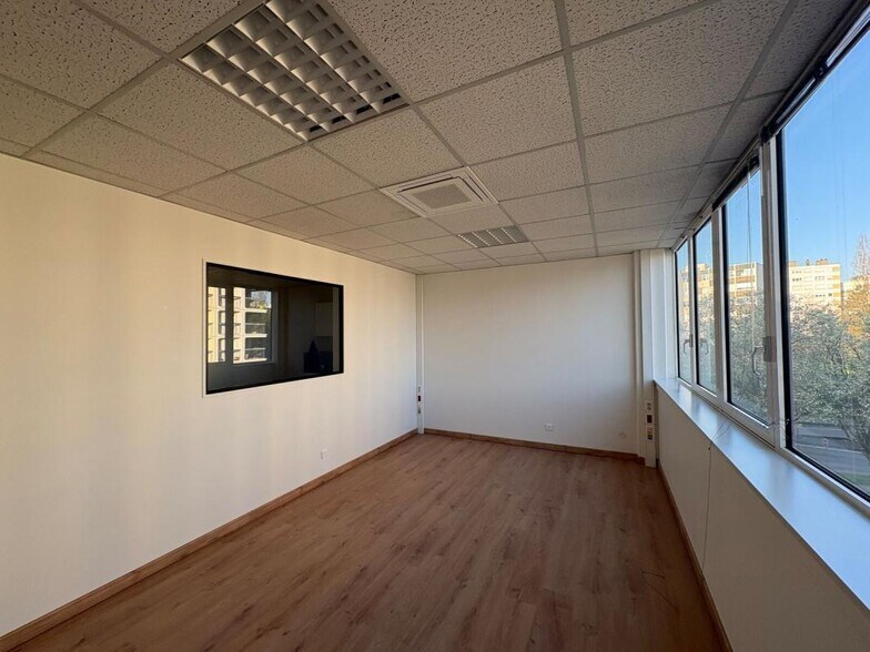 Office in Chalon-sur-Saône for sale - Interior Photo - Image 2 of 9