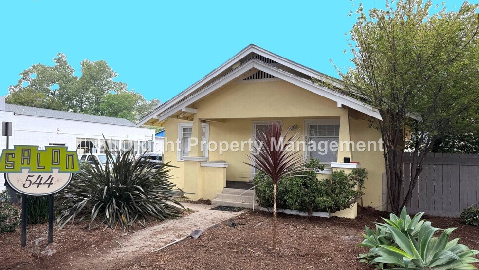 544 Higuera St, San Luis Obispo, CA à louer - Photo du bâtiment - Image 1 de 8
