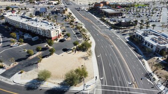 Gerald Ford Dr, Palm Desert CA - Motel