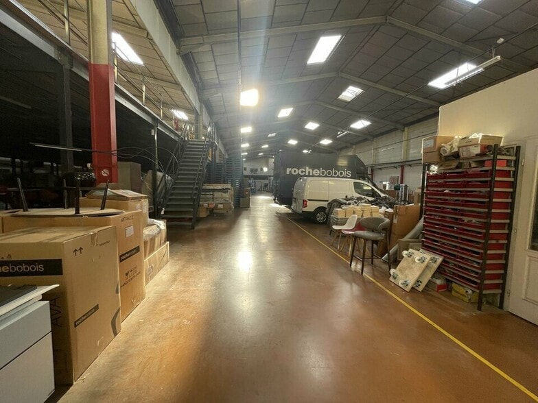 Bureau dans Rillieux-la-Pape à vendre - Photo intérieure - Image 3 de 12