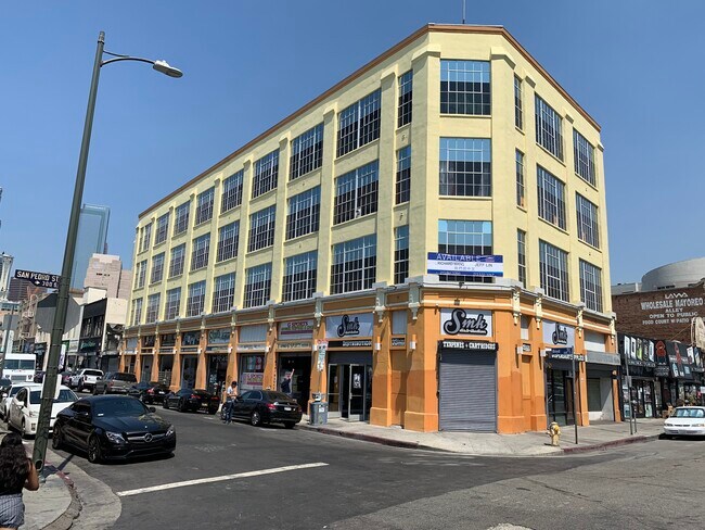More details for 313 S San Pedro Ave, Los Angeles, CA - Retail, Industrial for Lease