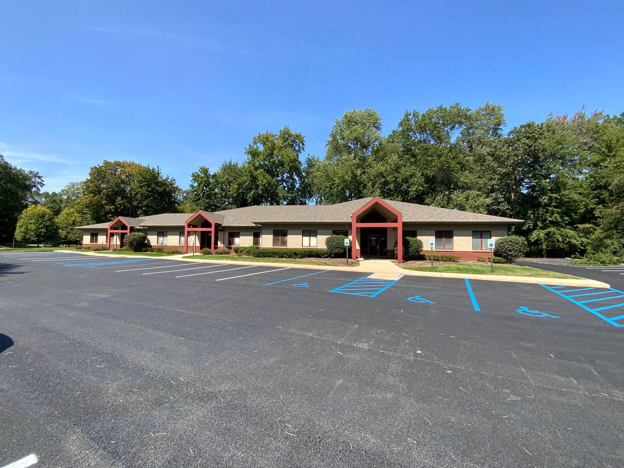 3436-3500 Granite Cir, Toledo, OH for lease Building Photo- Image 1 of 84