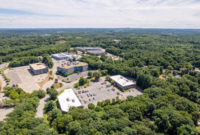 Plus de détails pour 700 Technology Park Dr, Billerica, MA - Bureau, Local d'activités à louer