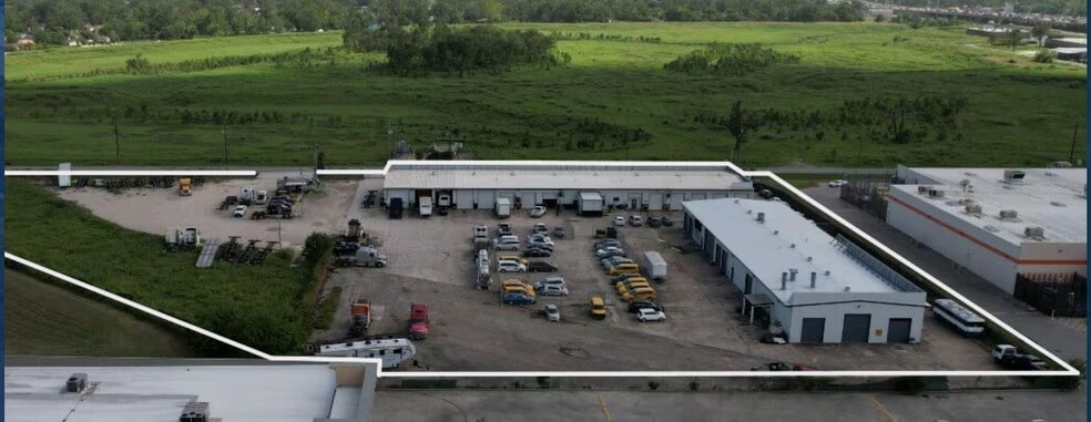 4201 Langley Rd, Houston, TX à louer - Photo du bâtiment - Image 2 de 2