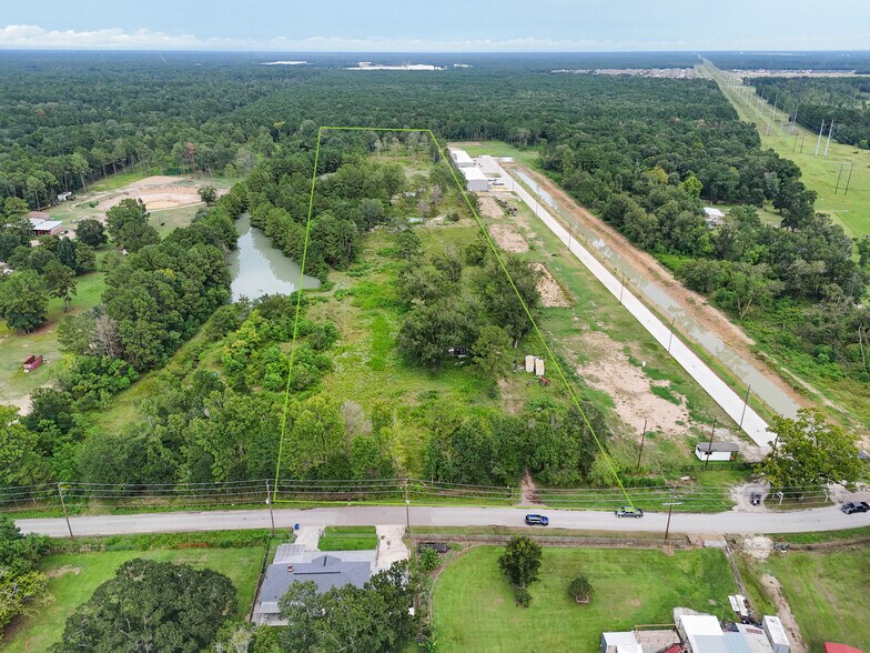 19071 Old Houston Rd, Conroe, TX à vendre - Photo du bâtiment - Image 3 de 4