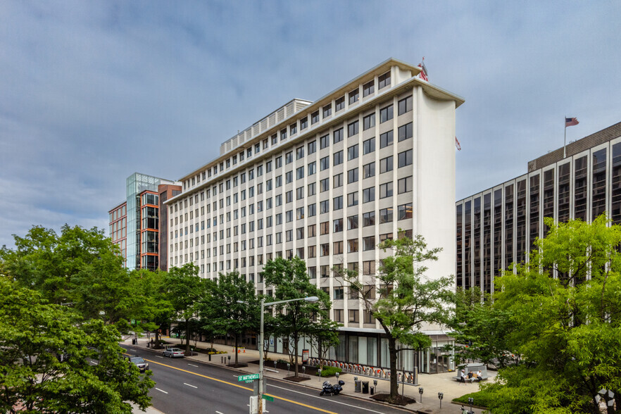 1730 Rhode Island Ave NW, Washington, DC for lease - Building Photo - Image 1 of 13