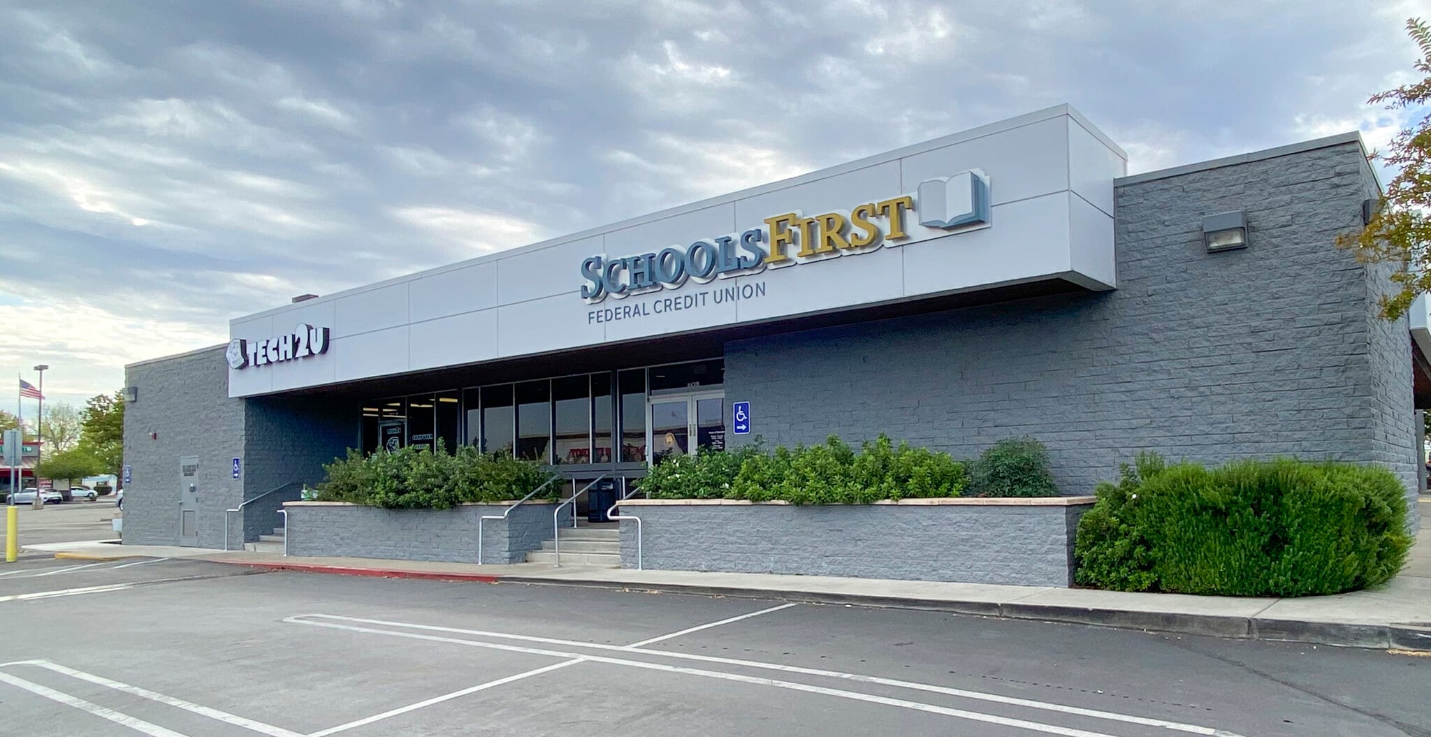 1601 Douglas Blvd, Roseville, CA for lease Building Photo- Image 1 of 4