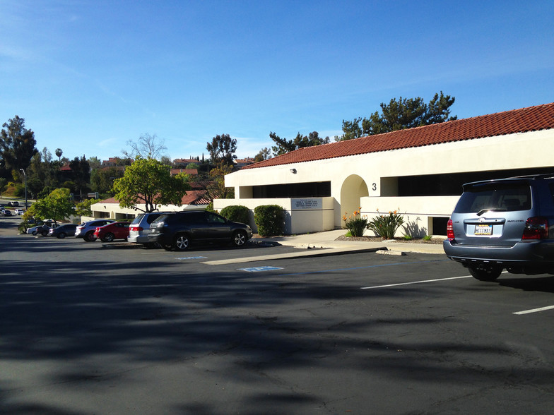 15835 Pomerado Rd, Poway, CA for lease - Building Photo - Image 2 of 26