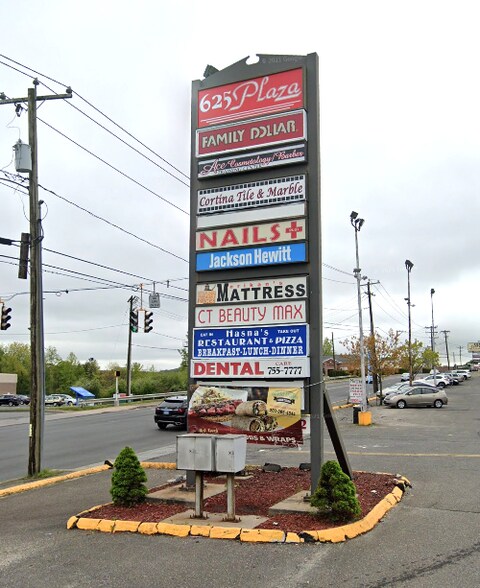 625 Wolcott St, Waterbury, CT à louer - Photo du bâtiment - Image 2 de 22