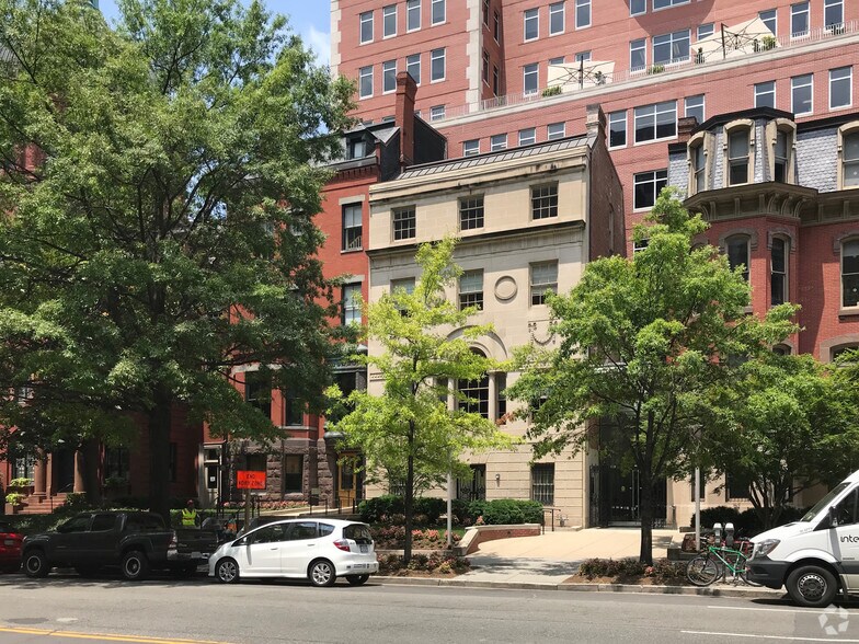 1717 Rhode Island Ave NW, Washington, DC for lease - Building Photo - Image 2 of 12