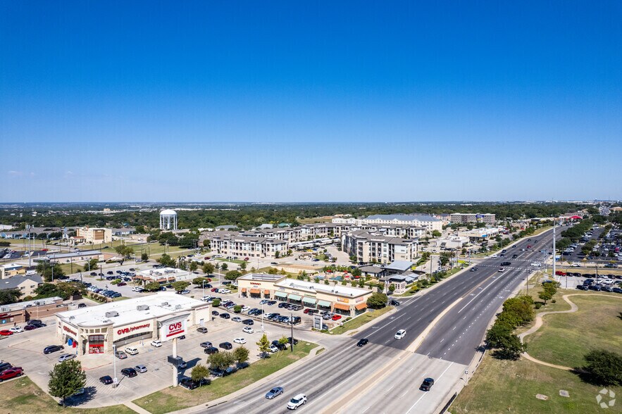 2668 S 31st St, Temple, TX à louer - Aérien - Image 2 de 3