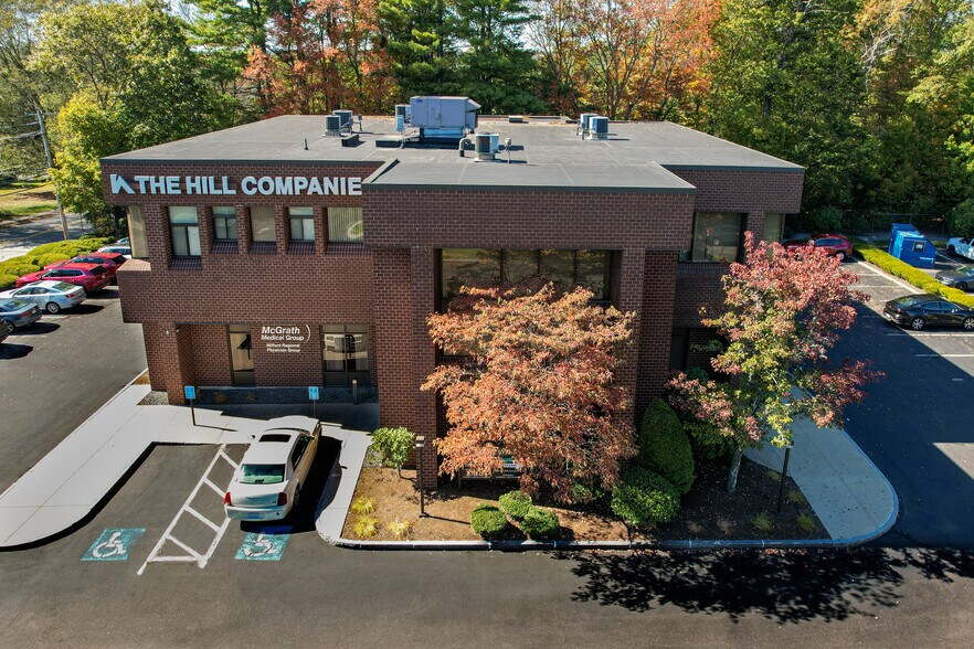 117 Water St, Milford, MA à louer - Photo du bâtiment - Image 3 de 11