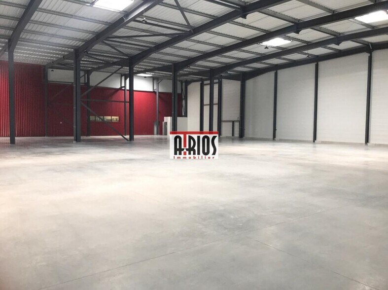 Industrial in Signes for lease - Building Photo - Image 3 of 7