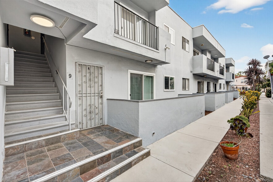 8843 Alcott St, Los Angeles, CA for sale - Building Photo - Image 3 of 13
