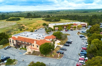 10 Harris Ct, Monterey, CA à louer Photo intérieure- Image 1 de 2