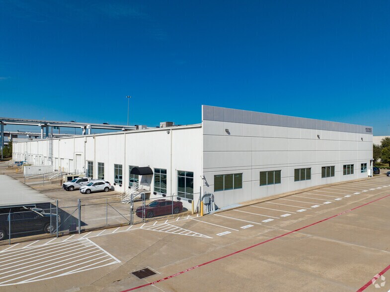 15120 Northwest Fwy, Houston, TX à louer - Photo du bâtiment - Image 2 de 9