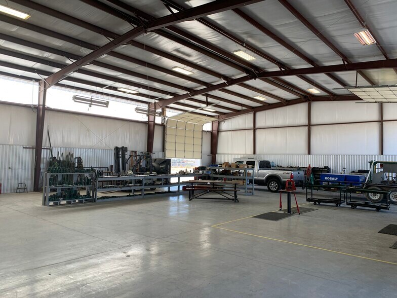 1911 E County Road 140, Midland, TX à louer - Photo intérieure - Image 3 de 13