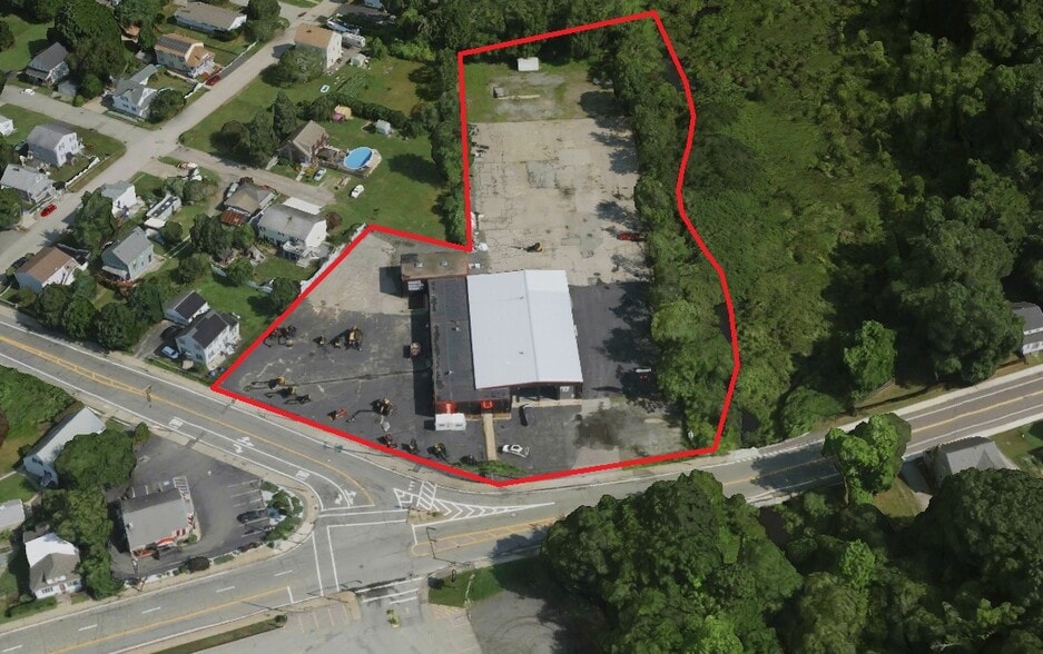 1100 Warren Ave, East Providence, RI for sale - Building Photo - Image 1 of 6