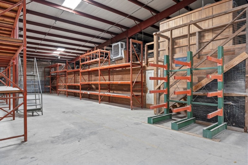 1660 Junction Hwy, Kerrville, TX for lease - Interior Photo - Image 2 of 9