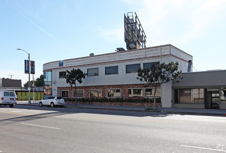 7250 Beverly Blvd, Los Angeles, CA for lease - Building Photo - Image 2 of 3