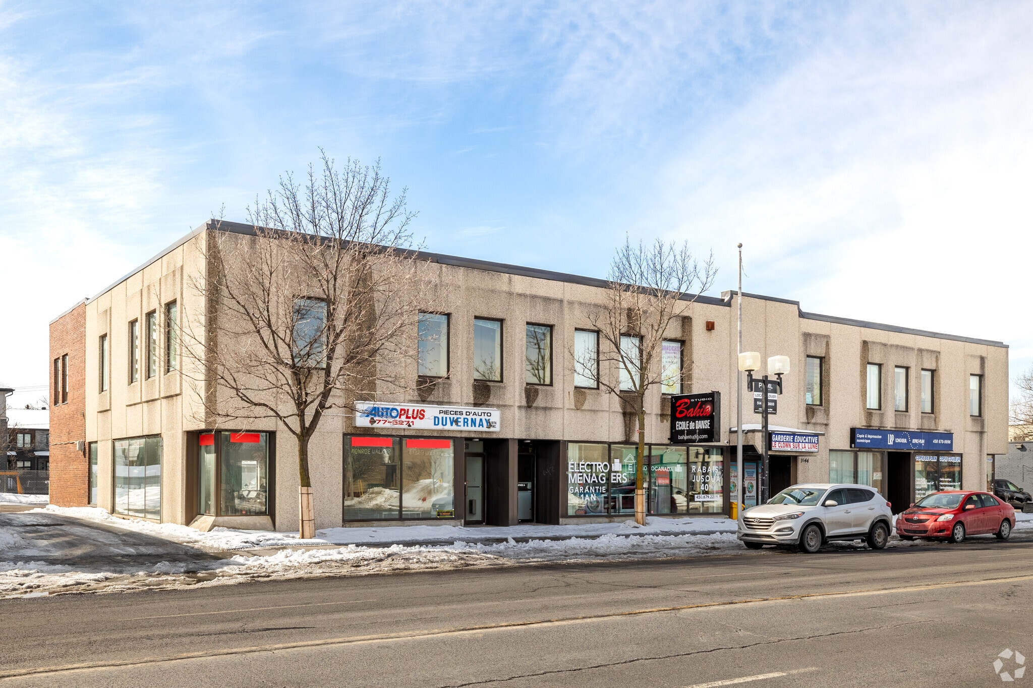 1640-1648 Ch de Chambly, Longueuil, QC for lease Primary Photo- Image 1 of 5