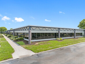 11701 S Belcher Rd, Largo, FL for lease Building Photo- Image 2 of 4