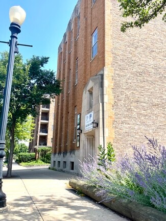 Plus de détails pour 4949 Forest Ave, Downers Grove, IL - Bureau à louer