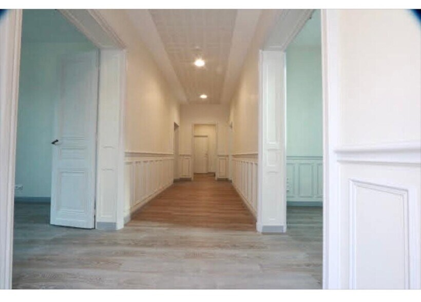 Office in Aubervilliers for lease - Interior Photo - Image 2 of 13