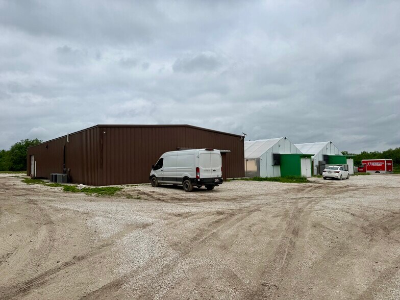 1000 FM624, Orange Grove, TX à vendre - Photo du bâtiment - Image 3 de 16