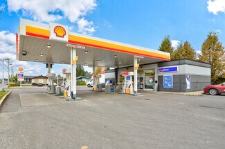 Plus de détails pour 600 Rue De La Visitation, Saint-charles-borromee, QC - Commerce de détail à vendre