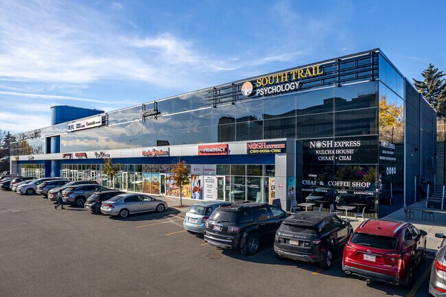 Plus de détails pour 4424-4460 Calgary Trl NW, Edmonton, AB - Bureau à louer