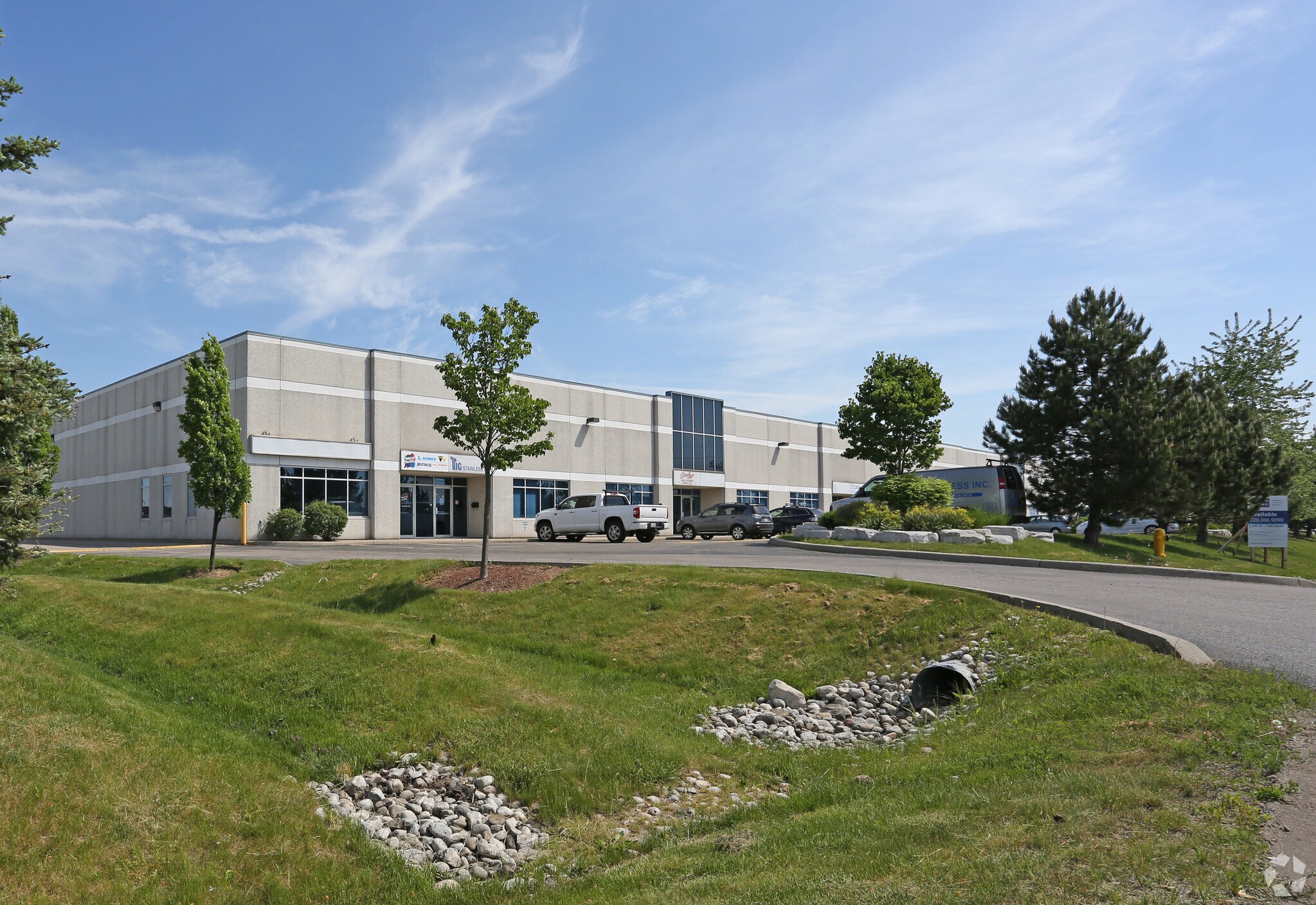 490 Sheldon Dr, Cambridge, ON for lease Primary Photo- Image 1 of 12