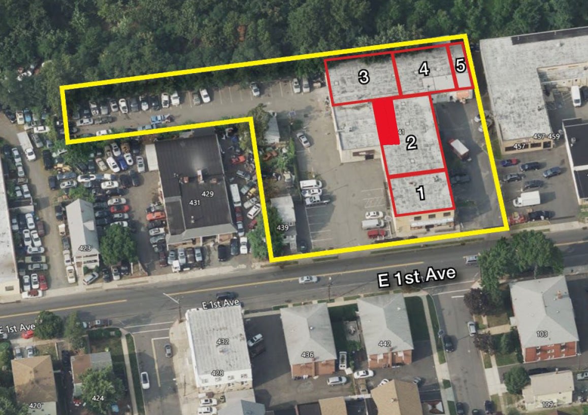 439-443 E 1st Ave, Roselle, NJ à louer Photo du bâtiment- Image 1 de 6