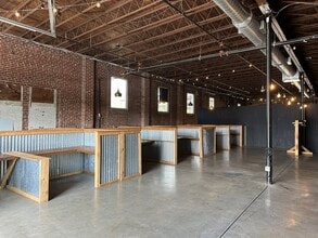 25 Delano Dr, Greenville, SC for lease Interior Photo- Image 1 of 11