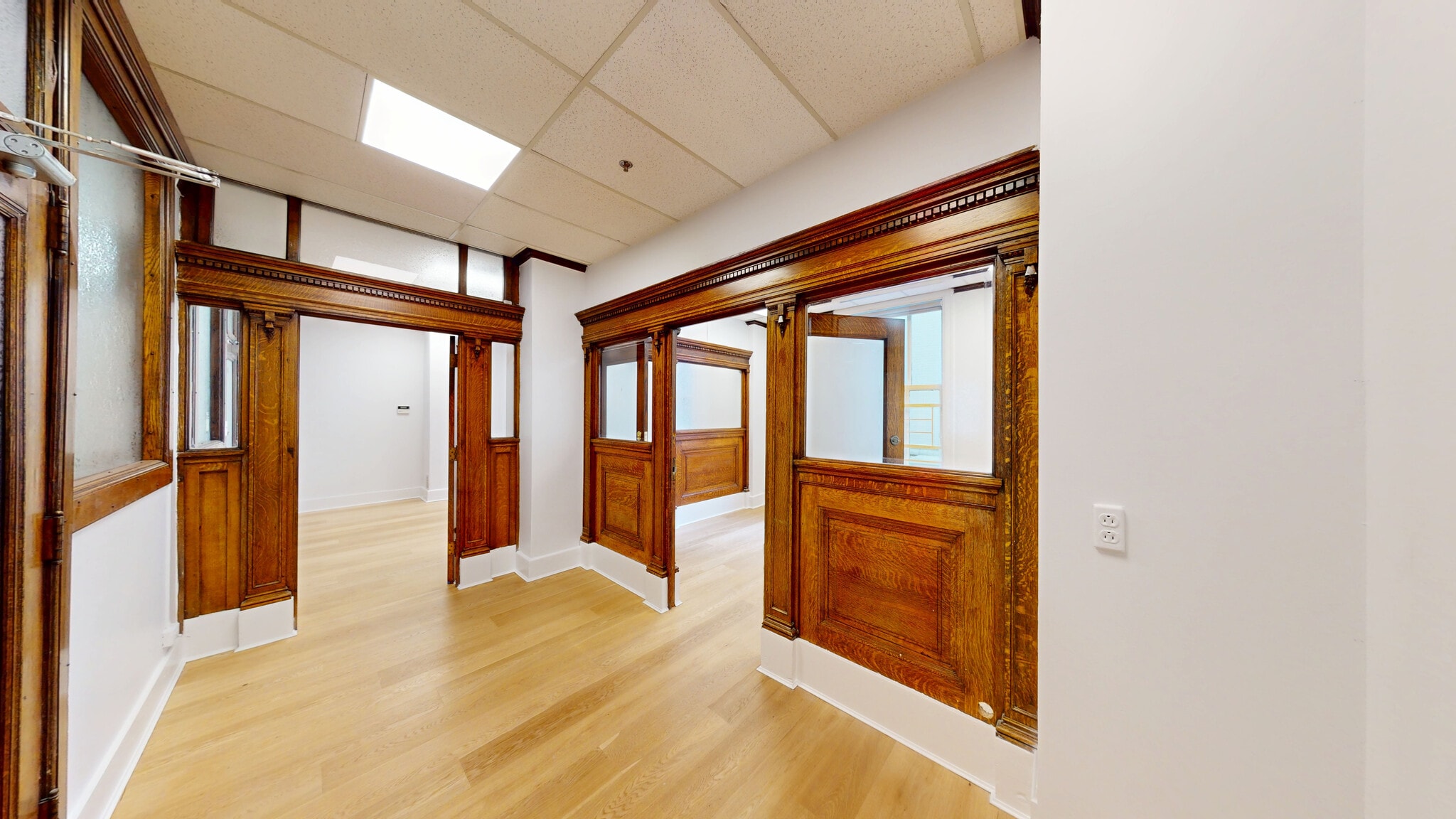 402 W Pender St, Vancouver, BC for lease Interior Photo- Image 1 of 9
