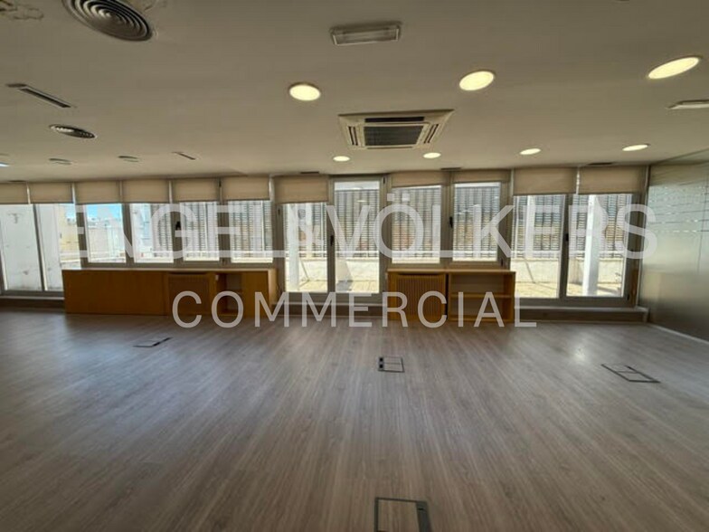 Bureau dans Madrid, Madrid à louer - Photo du bâtiment - Image 2 de 3