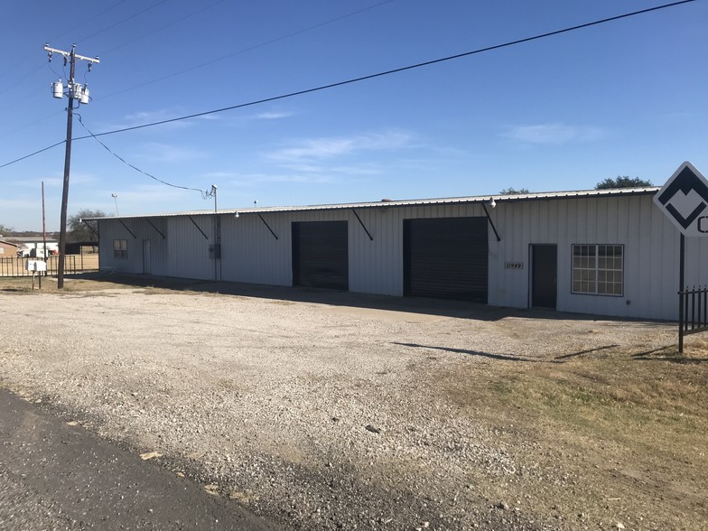 11949 S Interstate 35, Valley View, TX for sale - Primary Photo - Image 1 of 1