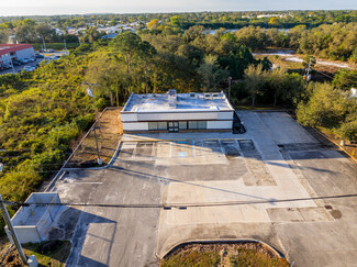 Plus de détails pour 8801 20th St, Vero Beach, FL - Local commercial à louer