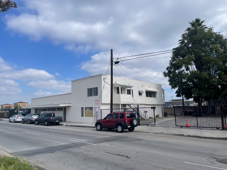 5708 & 5678 Cherry Avenue, Long Beach portfolio of 2 properties for sale on LoopNet.ca - Building Photo - Image 1 of 6