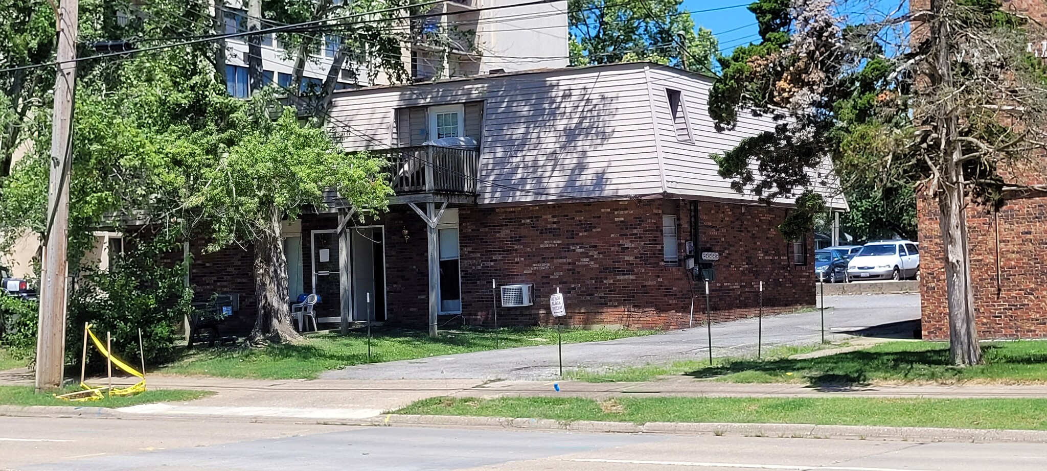 710 W Mill St, Carbondale, IL for sale Primary Photo- Image 1 of 1