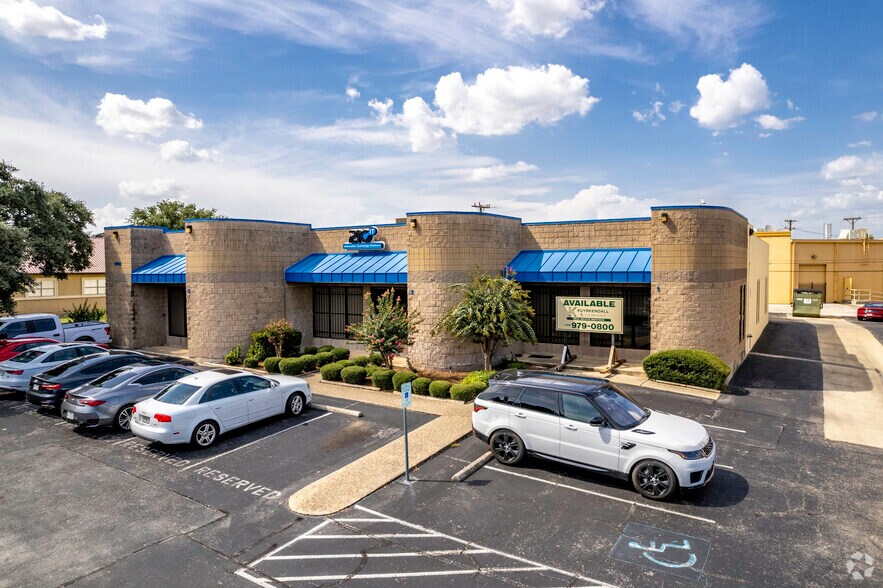 4710 Shavano Oak, San Antonio, TX à louer - Photo principale - Image 1 de 8