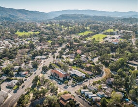 402 W Ojai Ave, Ojai, CA - Aérien  Vue de la carte - Image1