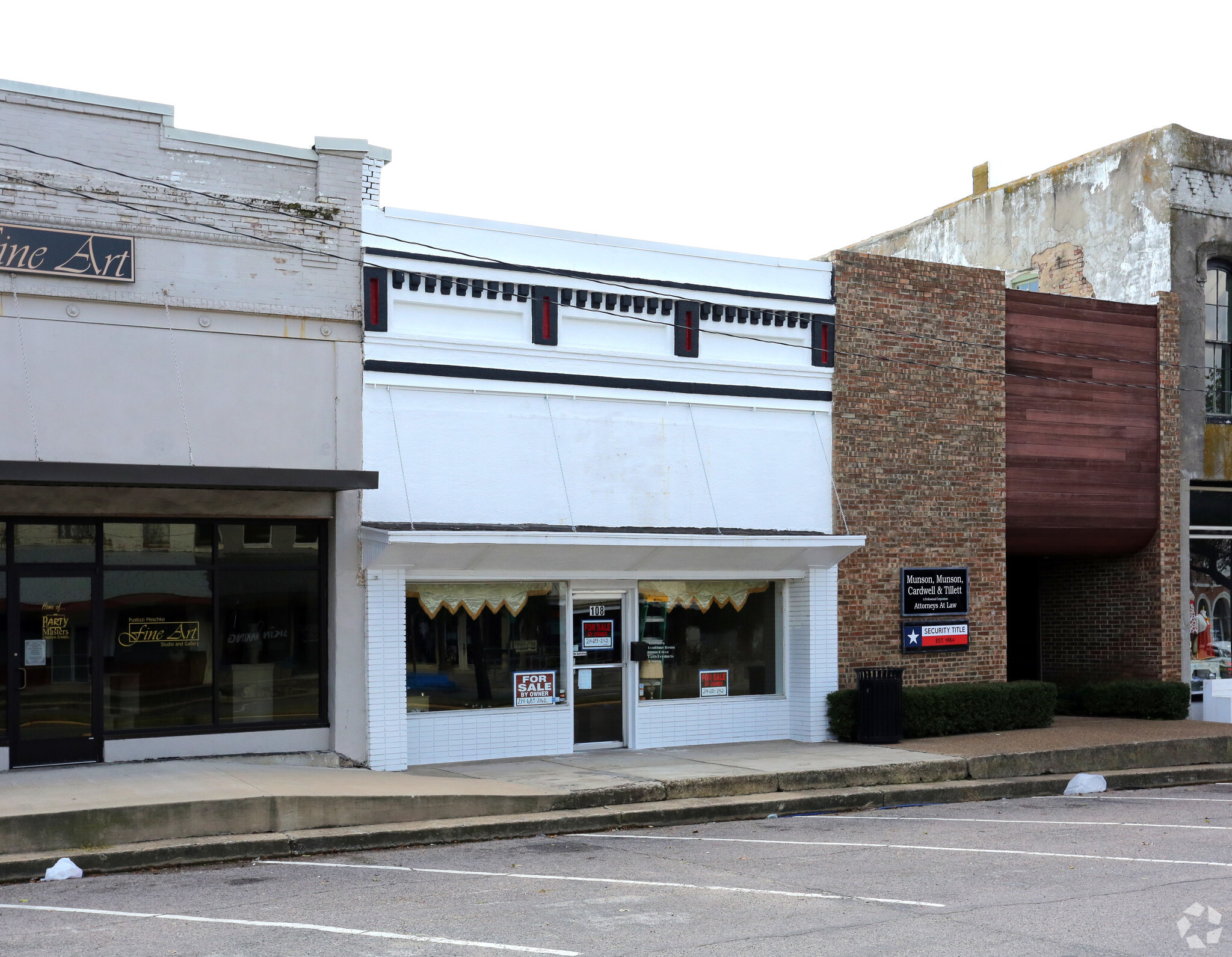 108 E Main St, Whitesboro, TX for sale Primary Photo- Image 1 of 1